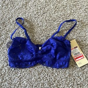 NWT: Tiny purple wire free bra top; size xs, adjustable straps